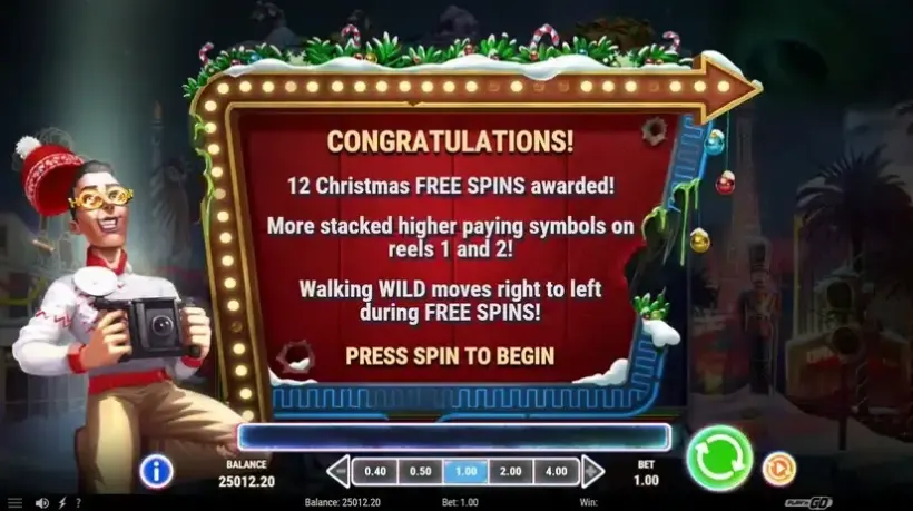 Invading Vegas: Las Christmas slot screenshot 4