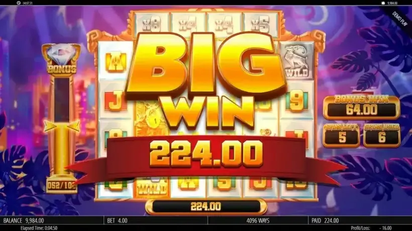 The G.O.A.T slot screenshot 