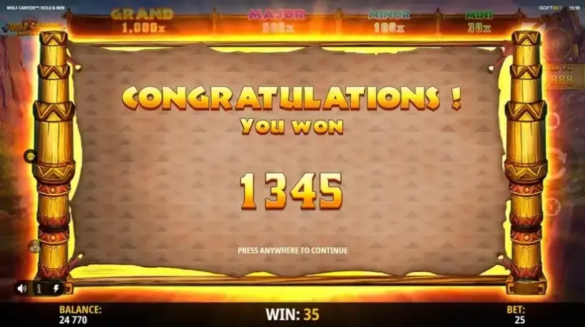 Wolf Canyon Hold & Win slot screenshot 